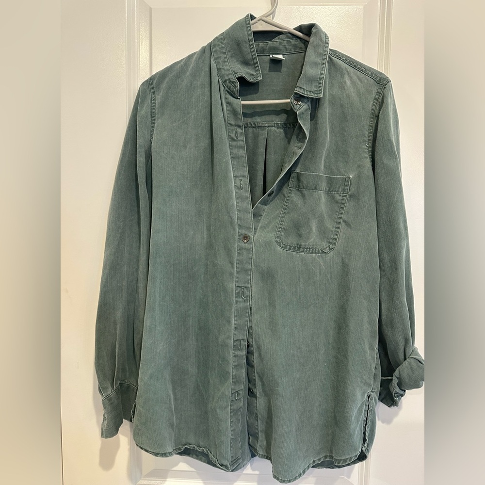 Old navy button down